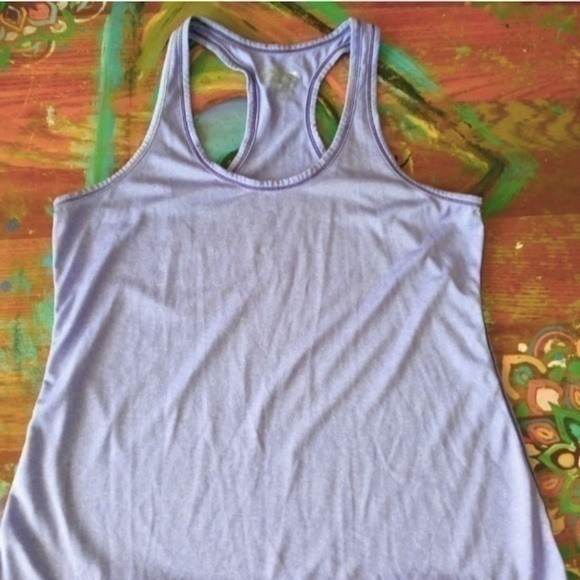 *Super Cute and comfy Women’s sized Large workout tank Top - Picture 1 of 6